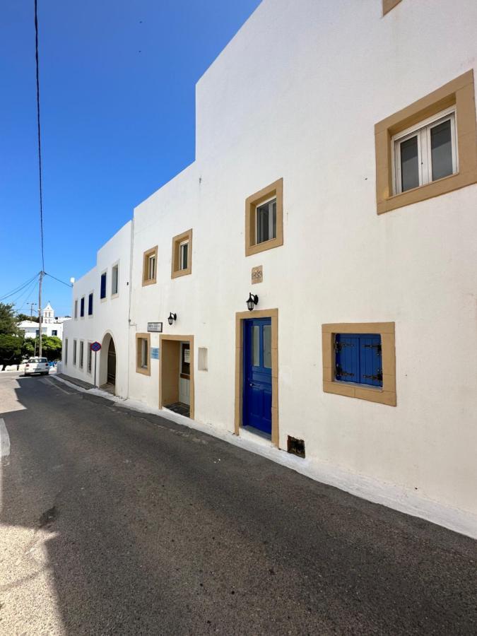 Valente Kythira Town